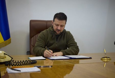 União Europeia dá sinal verde para início de negociações de adesão da Ucrânia