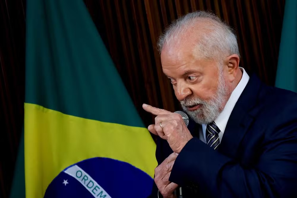 Lula aposta em aumento de crédito e queda de juros para fazer economia crescer mais em 2024 Lula aposta em aumento de crédito e queda de juros para fazer economia crescer mais em 2024
