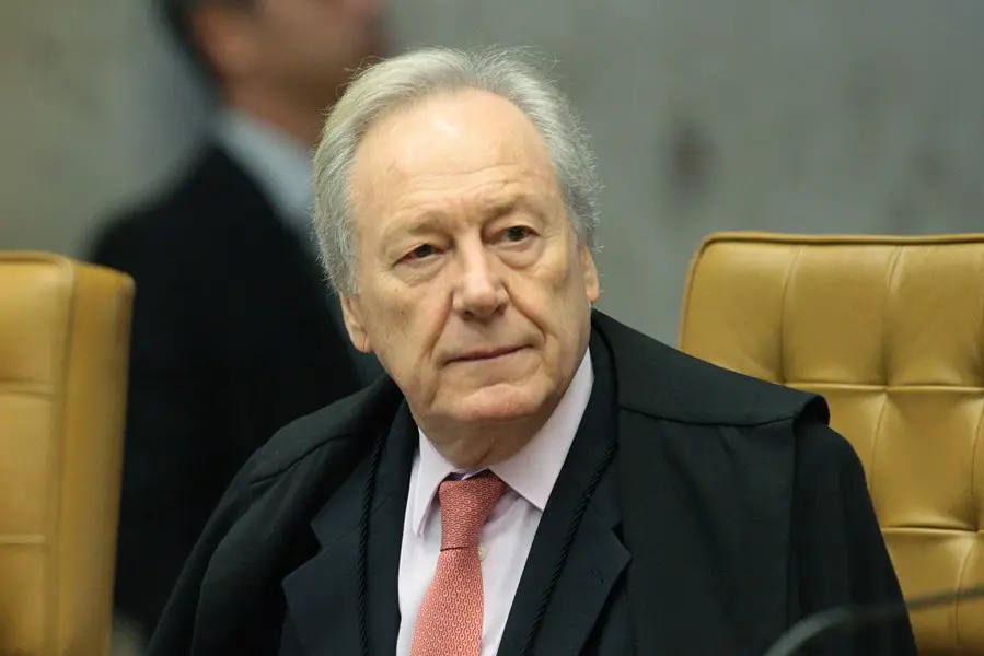 Em meio a discussões sobre Ministério da Justiça, Lula chama Lewandowski para conversar Em meio a discussões sobre Ministério da Justiça, Lula chama Lewandowski para conversar