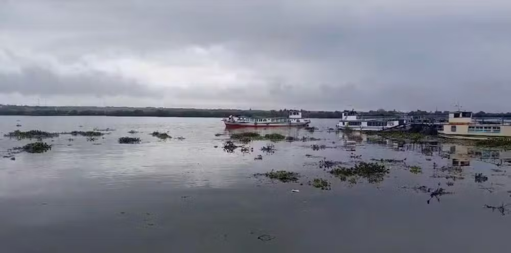 A pedido de prefeituras, Chesf aumenta vazão do Rio São Francisco para celebrar Bom Jesus dos Navegantes A pedido de prefeituras, Chesf aumenta vazão do Rio São Francisco para celebrar Bom Jesus dos Navegantes