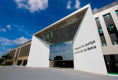 TJ-BA instaura processo administrativo e afasta juiz por quebra de decoro e integridade; nome do magistrado não foi revelado