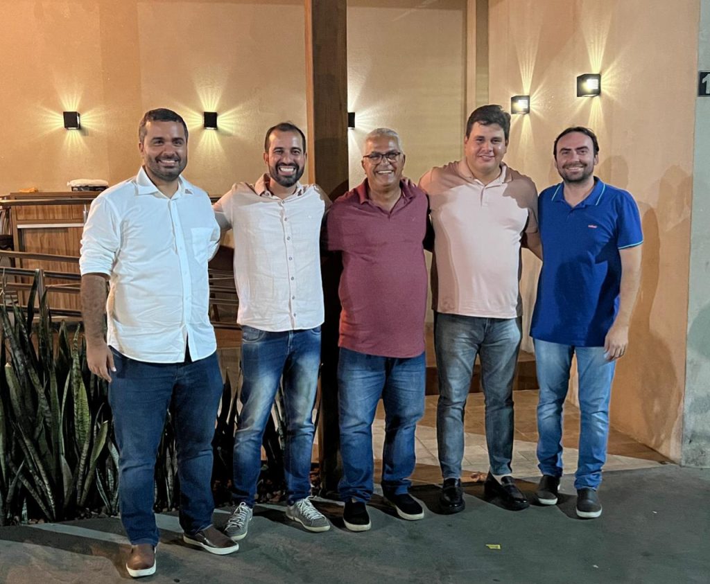 Em Propriá, grupo político de oposição define nome para pré-candidatura à prefeito Em Propriá, grupo político de oposição define nome para pré-candidatura à prefeito