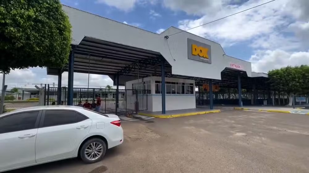 DOK Calçados, em Frei Paulo, formaliza a dispensa de colaboradores, confirmando demissões de mais de 600 funcionários DOK Calçados, em Frei Paulo, formaliza a dispensa de colaboradores, confirmando demissões de mais de 600 funcionários