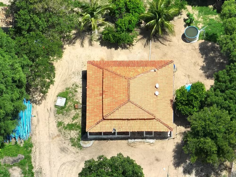 Cinco pessoas são presas em operação da PF na BA, Brasília e SP; grupo vendia maconha e lavava dinheiro com imóveis de luxo Cinco pessoas são presas em operação da PF na BA, Brasília e SP; grupo vendia maconha e lavava dinheiro com imóveis de luxo