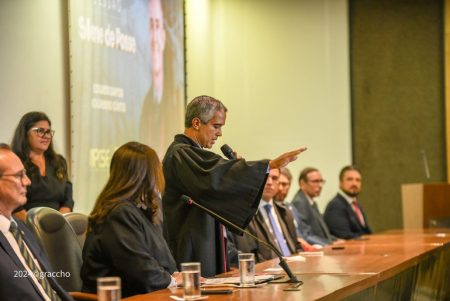 Eduardo Côrtes é empossado novo Procurador-Geral de Contas de Sergipe em cerimônia solene