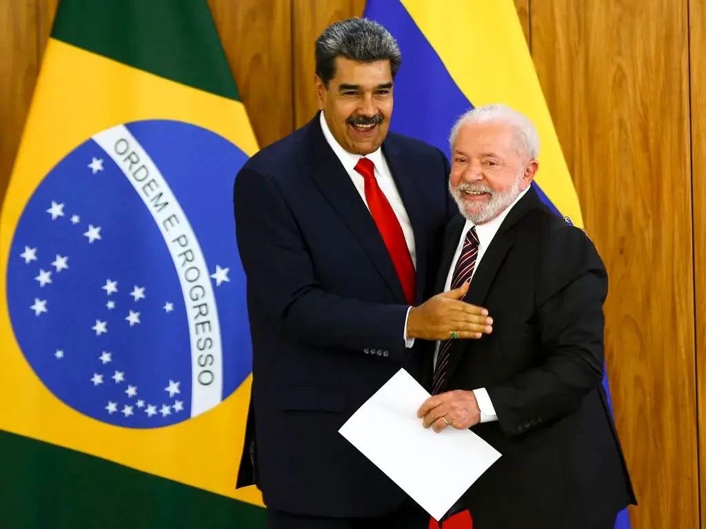 Lula se reúne com Maduro para discutir eleição na Venezuela; crise com Guiana não será tema Lula se reúne com Maduro para discutir eleição na Venezuela; crise com Guiana não será tema