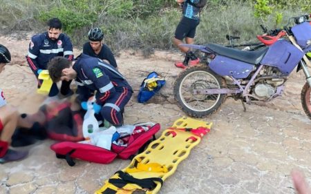 Homem fica ferido enquanto fazia trilha e é resgatado pelo Grupamento Tático Aéreo, em São Cristóvão Homem fica ferido enquanto fazia trilha e é resgatado pelo Grupamento Tático Aéreo, em São Cristóvão