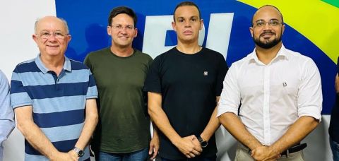 PL oficializa apoio a José Ronaldo e Capitão Alden desiste de candidatura em Feira de Santana PL oficializa apoio a José Ronaldo e Capitão Alden desiste de candidatura em Feira de Santana