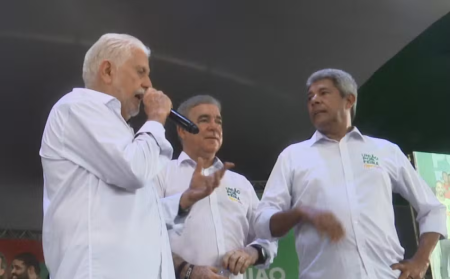 Zé Neto lança pré-candidatura à prefeitura de Feira de Santana em evento com presença de Jerônimo Rodrigues e Jaques Wagner Zé Neto lança pré-candidatura à prefeitura de Feira de Santana em evento com presença de Jerônimo Rodrigues e Jaques Wagner