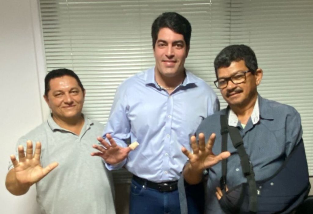Santa Brígida: Neguinho de João Galego fortalece laços políticos em Salvador em preparação para a próxima campanha eleitoral Santa Brígida: Neguinho de João Galego fortalece laços políticos em Salvador em preparação para a próxima campanha eleitoral