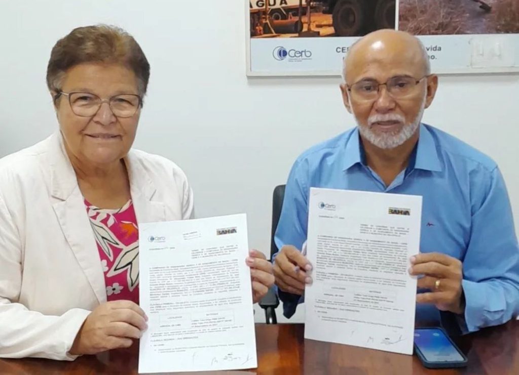Deputada Fátima Nunes e Prefeito Mendonça Firmam Convênio para Ampliação do Abastecimento de Água em Heliópolis
