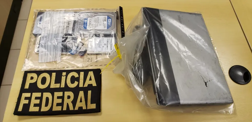 Suspeito do maior vazamento de dados da internet brasileira é preso na BA; 223 milhões de pessoas tiveram informações divulgadas Suspeito do maior vazamento de dados da internet brasileira é preso na BA; 223 milhões de pessoas tiveram informações divulgadas