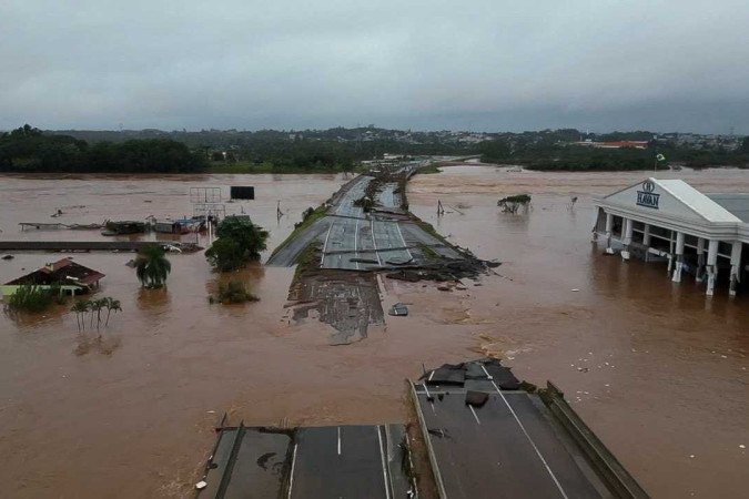 Atrasos Crônicos: obras de prevenção contra enchentes arrastam-se por anos em estados vulneráveis do Brasil Atrasos Crônicos: obras de prevenção contra enchentes arrastam-se por anos em estados vulneráveis do Brasil