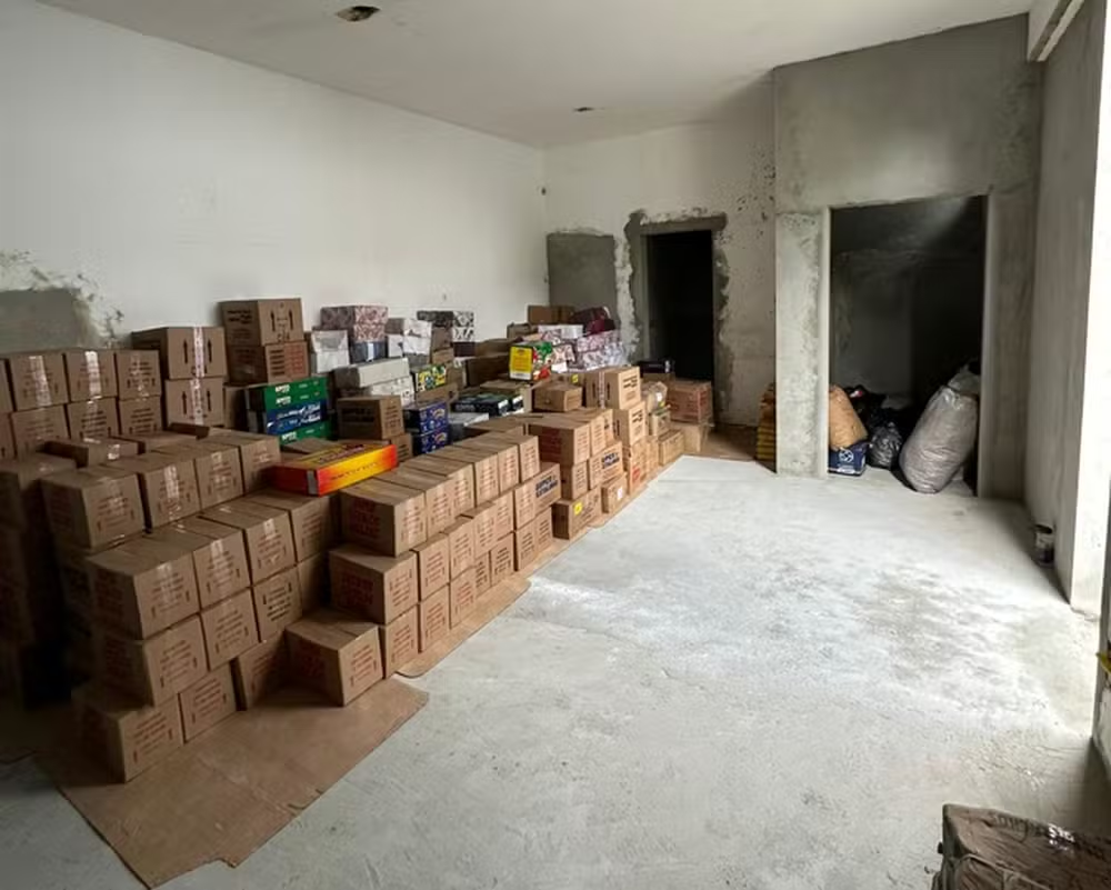Polícia Civil apreende uma tonelada de fogos de artifício armazenados ilegalmente em Nossa Senhora do Socorro Polícia Civil apreende uma tonelada de fogos de artifício armazenados ilegalmente em Nossa Senhora do Socorro