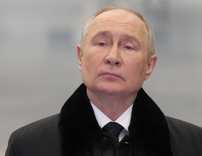 Putin declara que não pretende invadir Kharkiv apesar de avanços das tropas russas Putin declara que não pretende invadir Kharkiv apesar de avanços das tropas russas