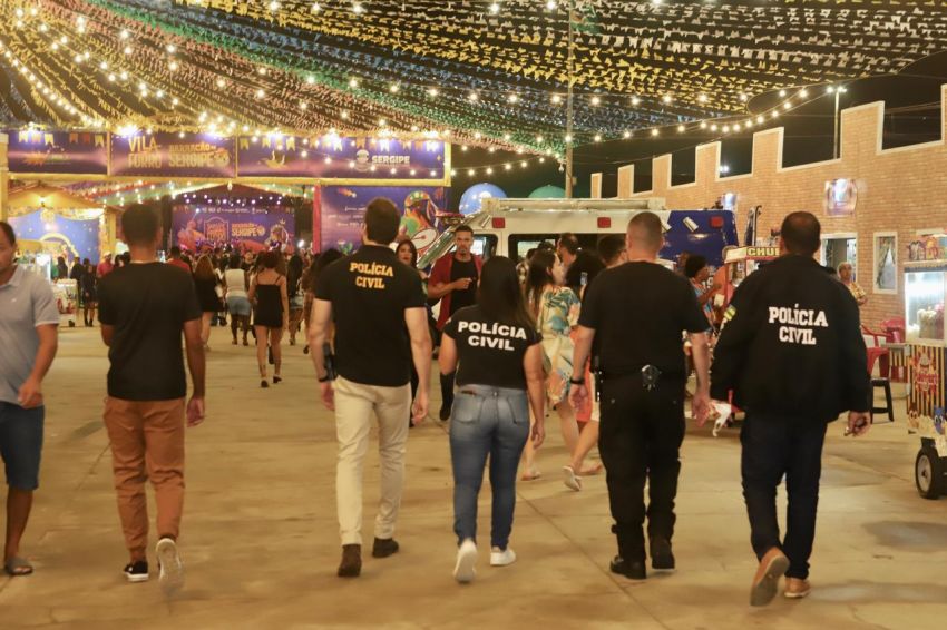 Jovem de 18 anos é perfurado com seringa contaminada após festa na orla da Atalaia em Aracaju; sendo esse o segundo caso Jovem de 18 anos é perfurado com seringa contaminada após festa na orla da Atalaia em Aracaju; sendo esse o segundo caso