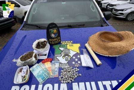 Suspeito de tráfico de drogas é preso em casa abandonada no município de Propriá durante operação da PM