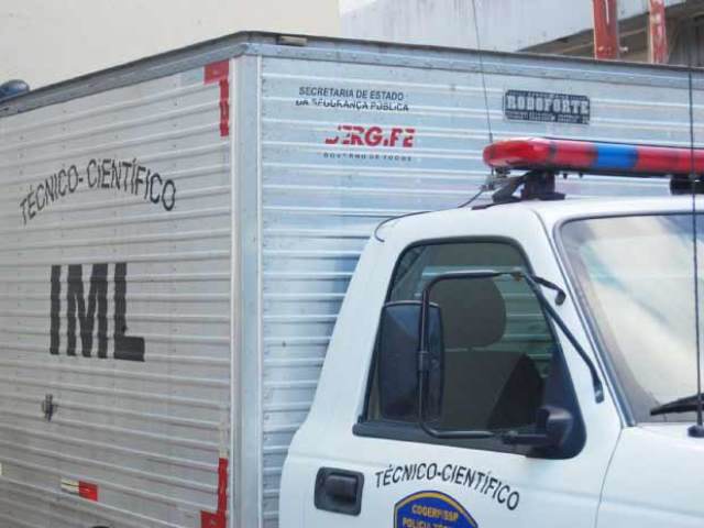 Moradores de Aracaju lincham suspeito de furtos no Bairro São Carlos, em Aracaju Moradores de Aracaju lincham suspeito de furtos no Bairro São Carlos, em Aracaju