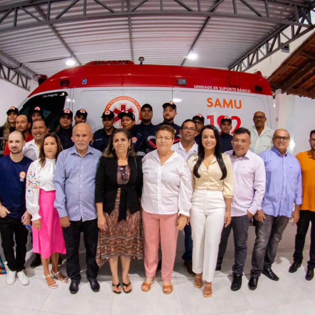 Deputada Fátima Nunes participa da inauguração do SAMU em Heliópolis Deputada Fátima Nunes participa da inauguração do SAMU em Heliópolis