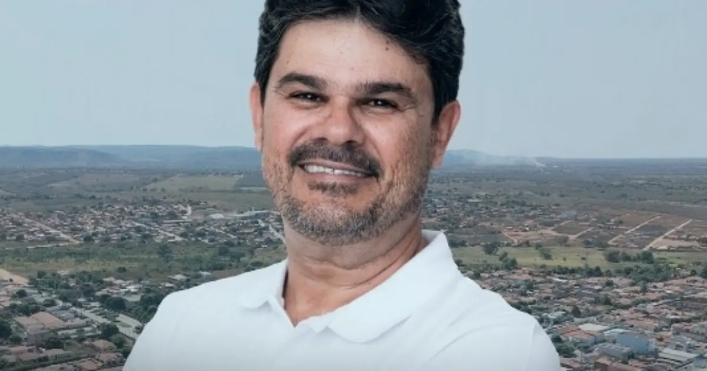 Pré-candidato à prefeitura de Santana é acusado de fraude em licitação pelo MPF Pré-candidato à prefeitura de Santana é acusado de fraude em licitação pelo MPF