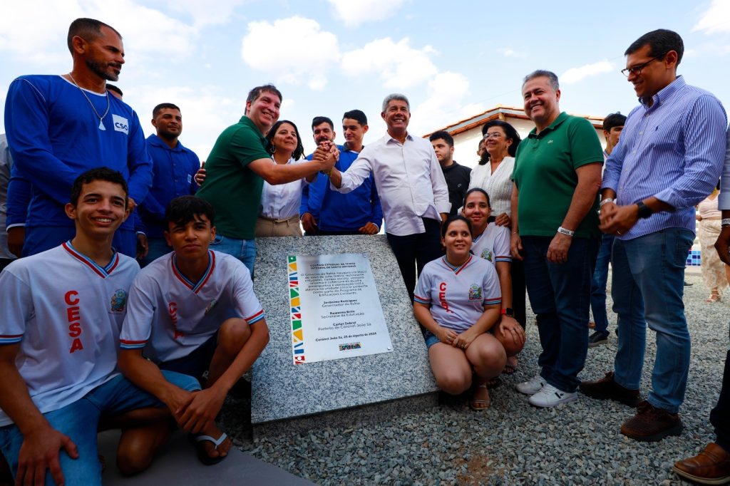 Mais um Colégio de Tempo Integral é inaugurado pelo Governo do Estado, desta vez em Coronel João Sá Mais um Colégio de Tempo Integral é inaugurado pelo Governo do Estado, desta vez em Coronel João Sá