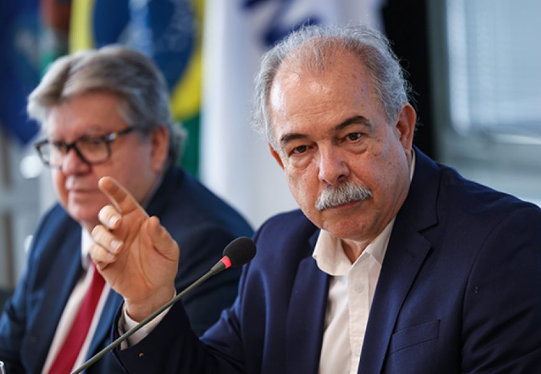 BNDES disponibiliza R$ 100 bilhões em garantias para MEIs e pequenas empresas BNDES disponibiliza R$ 100 bilhões em garantias para MEIs e pequenas empresas