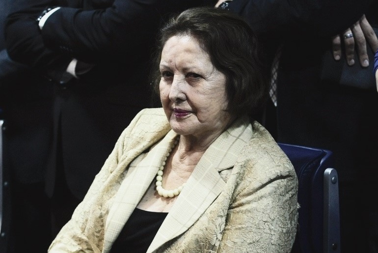 Morre aos 83 anos a ex-senadora Maria do Carmo Alves, pioneira na política sergipana Morre aos 83 anos a ex-senadora Maria do Carmo Alves, pioneira na política sergipana