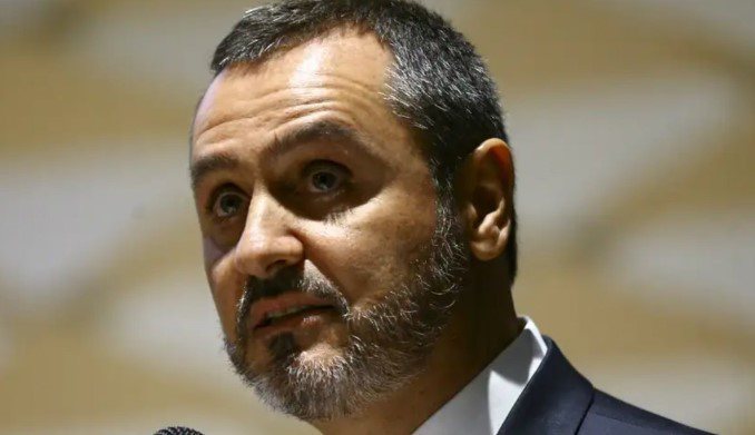 Diretor da PF apoia “PEC da Segurança” e defende mudanças constitucionais para atuação no combate ao crime Diretor da PF apoia “PEC da Segurança” e defende mudanças constitucionais para atuação no combate ao crime