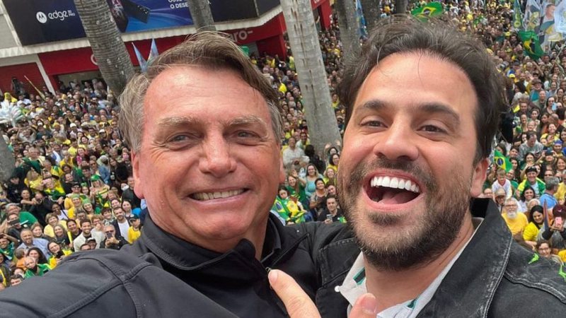 Pablo Marçal manda recado para Bolsonaro: “Cuida da sua vida e foca em sua inelegibilidade” Pablo Marçal manda recado para Bolsonaro: “Cuida da sua vida e foca em sua inelegibilidade”