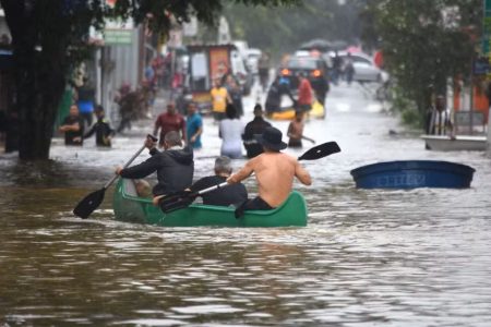 Prefeitura de Angra dos Reis decreta emergência após chuva deixar mais de 300 desalojados