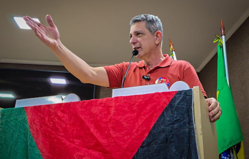 Senador Rogério participa de debate do PED em Nossa Senhora da Glória e reforça compromisso com a militância e o fortalecimento do PT em Sergipe Senador Rogério participa de debate do PED em Nossa Senhora da Glória e reforça compromisso com a militância e o fortalecimento do PT em Sergipe