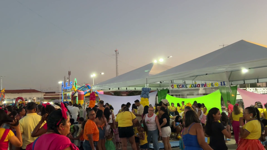 Caravana do Brincar leva alegria e diversão às crianças das creches de Jeremoabo Caravana do Brincar leva alegria e diversão às crianças das creches de Jeremoabo