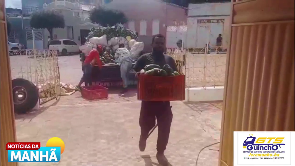 Ação conjunta do MST e Paróquia São João Batista distribui mais de 5 toneladas de alimentos a famílias de Jeremoabo Ação conjunta do MST e Paróquia São João Batista distribui mais de 5 toneladas de alimentos a famílias de Jeremoabo