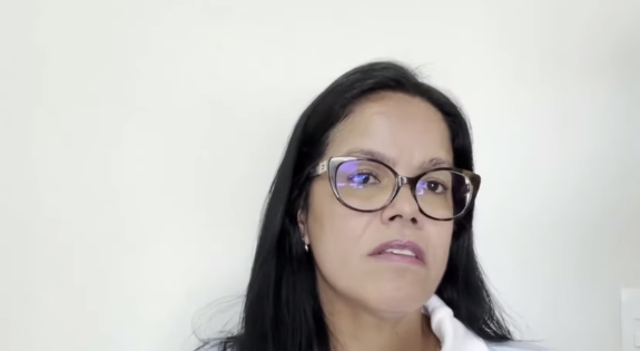 Palestra orienta beneficiários do Bolsa Família sobre novas regras em Jeremoabo Palestra orienta beneficiários do Bolsa Família sobre novas regras em Jeremoabo