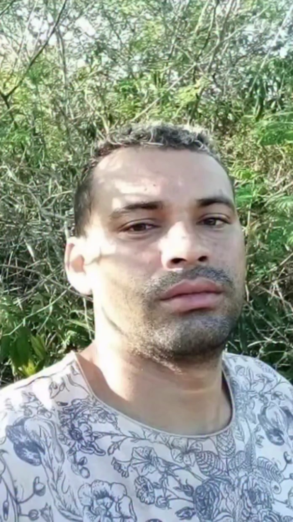 Um homem morreu após entrar em confronto com policiais da CIPE Nordeste no povoado Campinas de Castro, zona rural de Cícero Dantas. Um homem morreu após entrar em confronto com policiais da CIPE Nordeste no povoado Campinas de Castro, zona rural de Cícero Dantas.