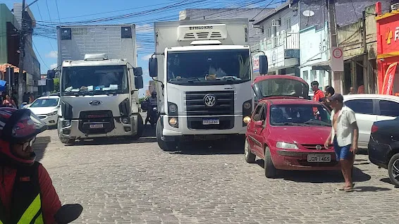 PREFEITURA DETALHA REGRAS PARA VEÍCULOS DE CARGA PESADA NAS VIAS URBANAS DE JEREMOABO PREFEITURA DETALHA REGRAS PARA VEÍCULOS DE CARGA PESADA NAS VIAS URBANAS DE JEREMOABO