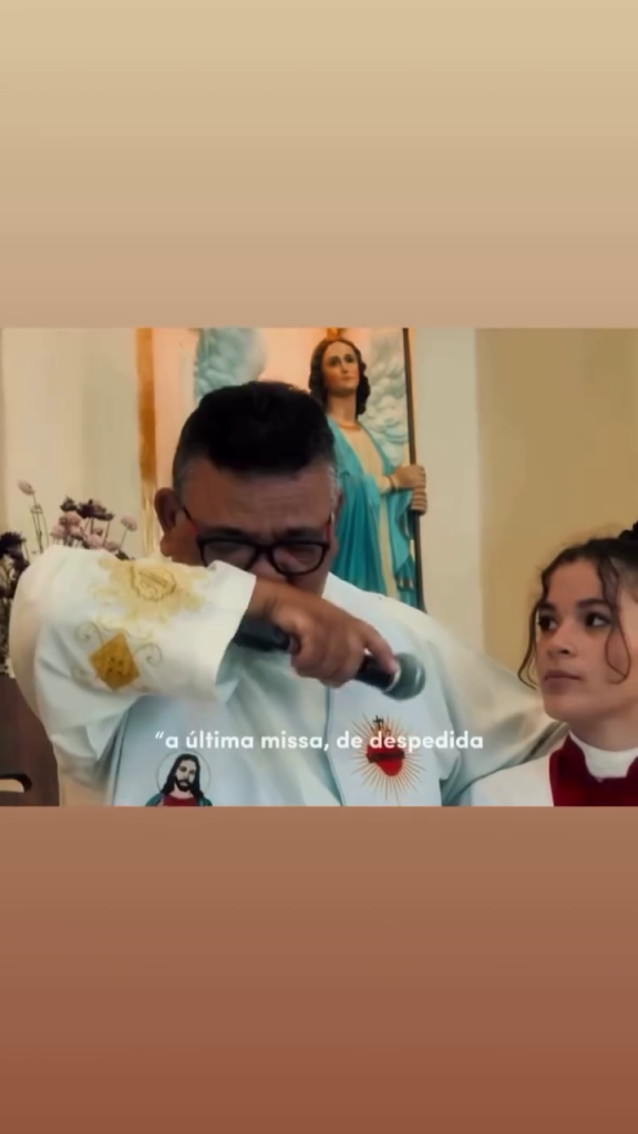 Após cinco anos, padre João Batista deixa paróquia e segue nova missão pastoral Após cinco anos, padre João Batista deixa paróquia e segue nova missão pastoral