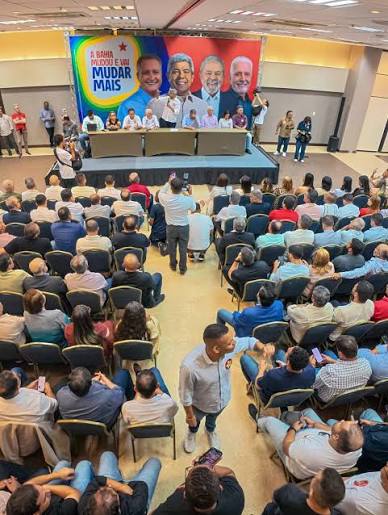 Jerônimo Rodrigues reúne 363 prefeitos em Salvador e reforça força política para as eleições de 2026 Jerônimo Rodrigues reúne 363 prefeitos em Salvador e reforça força política para as eleições de 2026